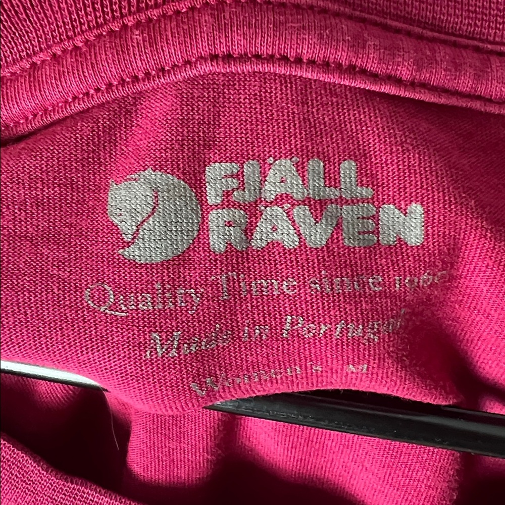 Fjallraven Tee Shirt - Women's Medium - Picture 2 of 5